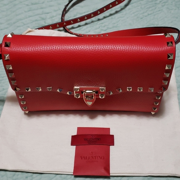 SOLD Valentino Rockstud crossbody bag - Picture 5 of 9